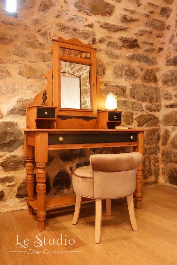Le Studio Entraygues-sur-Truyère Esterno foto