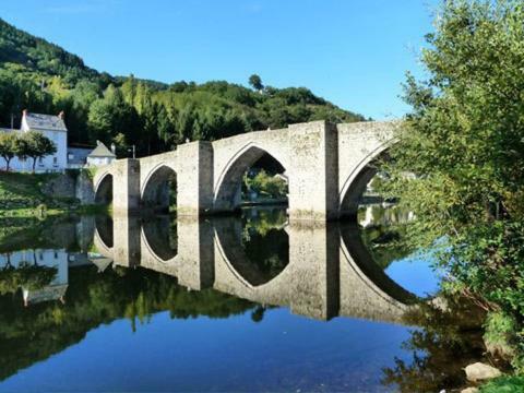 Le Studio Entraygues-sur-Truyère Esterno foto